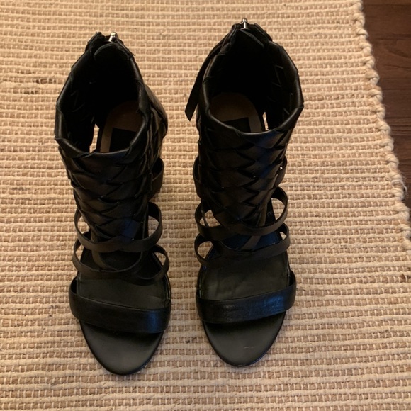 Black Leather Heels Dolce Vita - Picture 4 of 8